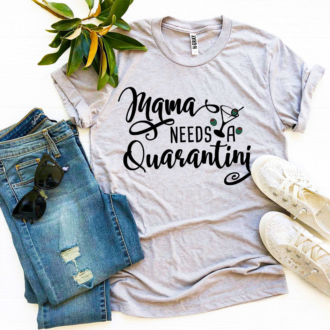 Soft &amp; Stylish Graphic Tee – Perfect for Fun-Loving Moms