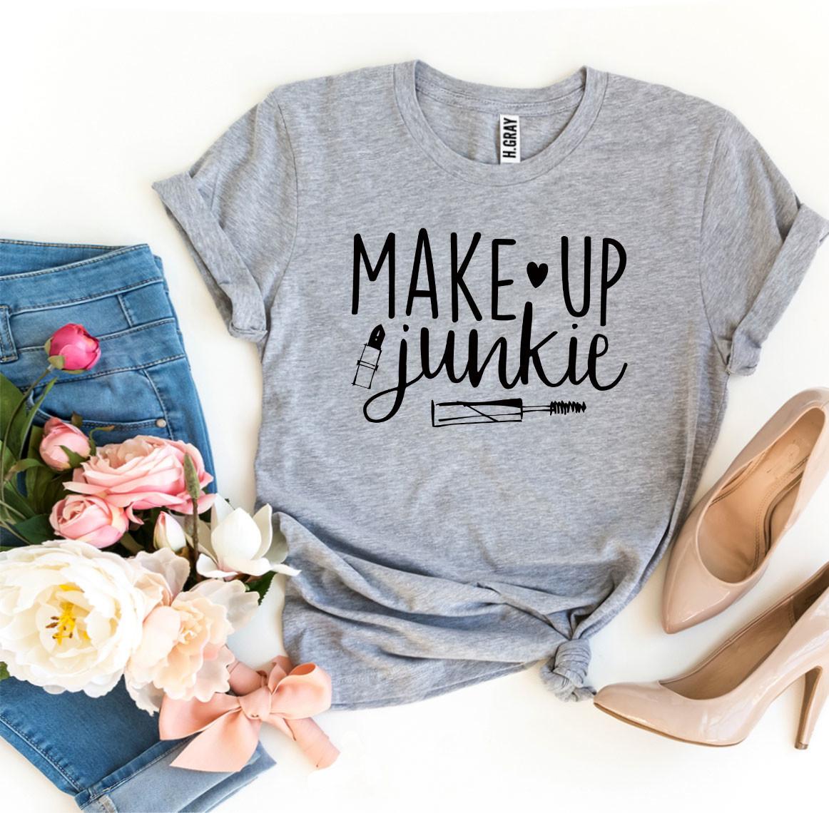 Makeup Junkie Graphic Tee – Trendy and Comfortable for Beauty Lovers